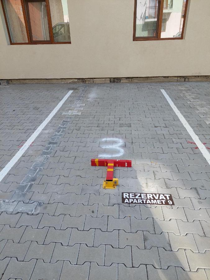 Apartament Teo Caransebeş Exterior foto